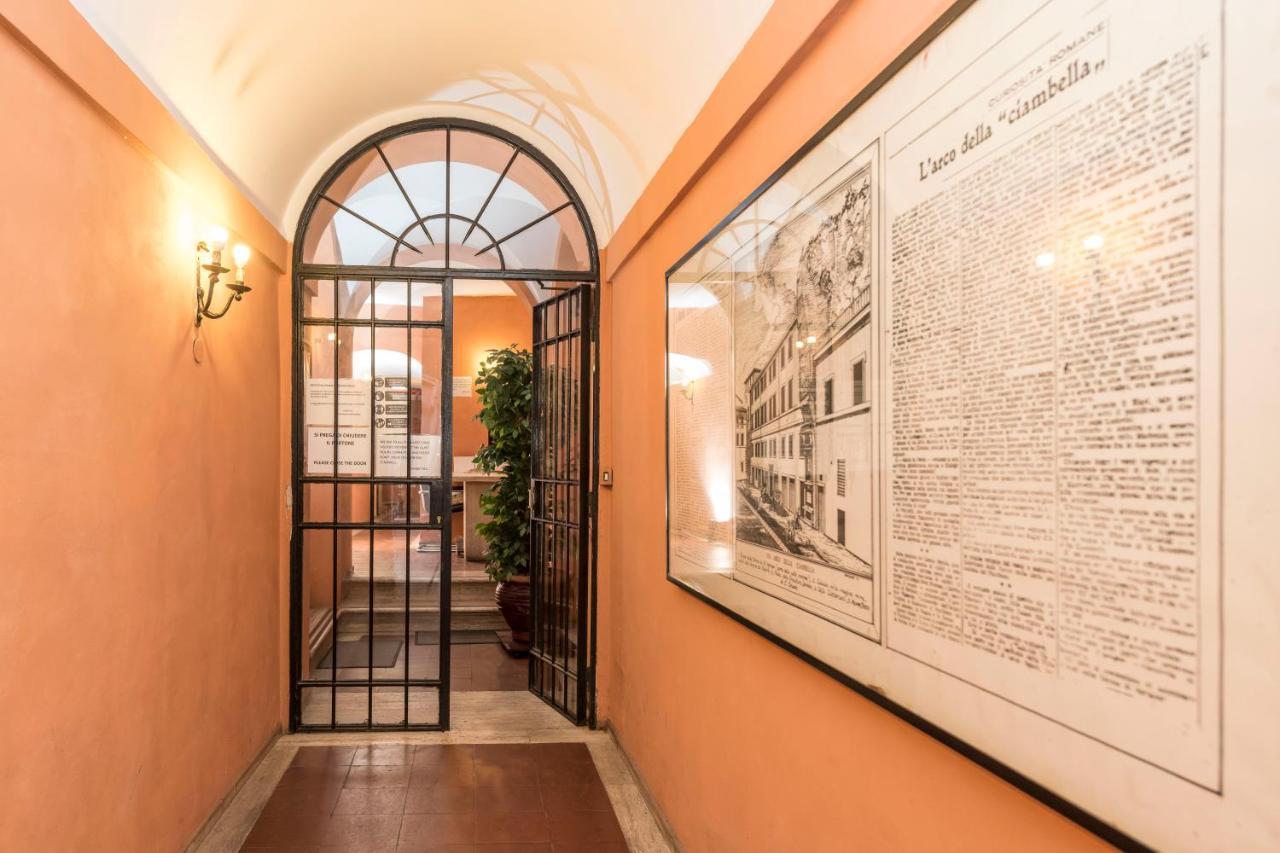 Arco In Pantheon Apartments ローマ エクステリア 写真