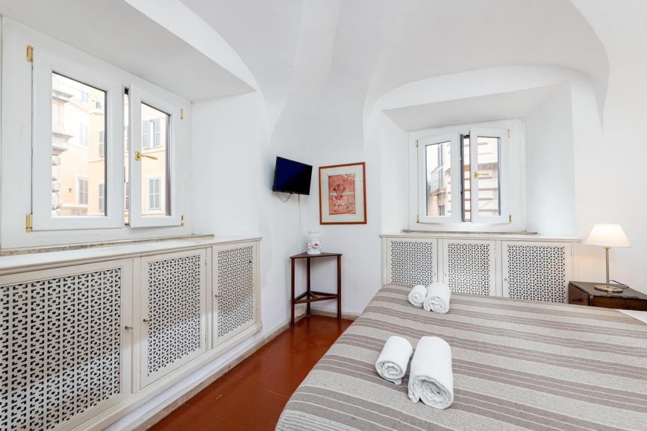 Arco In Pantheon Apartments ローマ エクステリア 写真